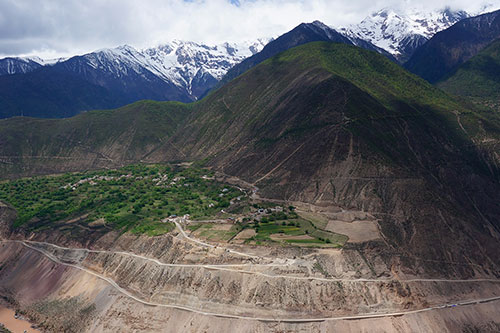 アオユンのワイナリー