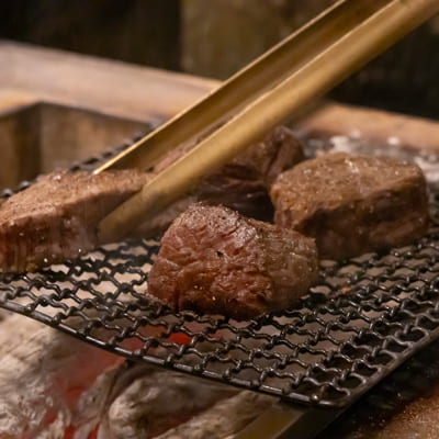 2025年9月12日ボンドの支配人マックス・カースト氏を迎えたワイン会