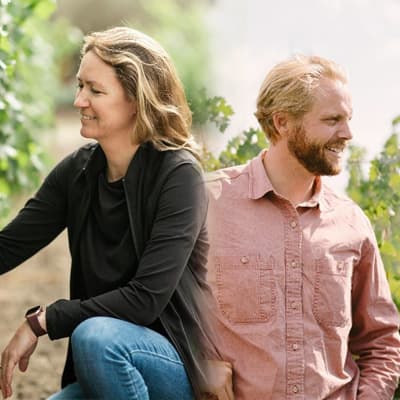 会長のオラフ・ゴレとワインメーカーのカーメル・グリーンバーグ