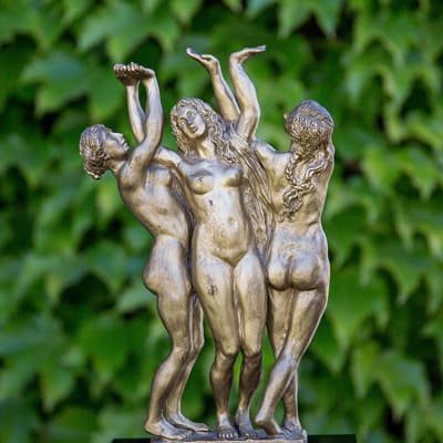 スリーグレイシス