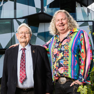 チェスター･オズボーンと父のダリー