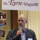 イベントでお話するジェイソン氏