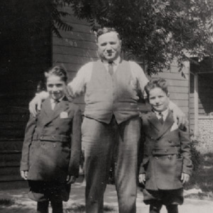 モンダヴィ一家